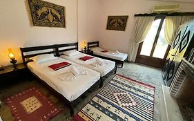 Arolithos Traditional Village Hotel